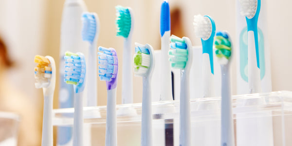 Comment fonctionne une brosse à dents sonique ?