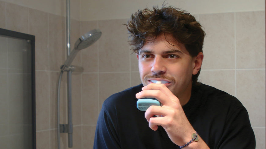 Y-Brush Essential, la brosse à dents la plus efficace et la plus confortable d'utilisation du marché