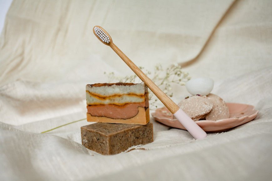 Pourquoi choisir une brosse à dents en bois ? - Y-Brush