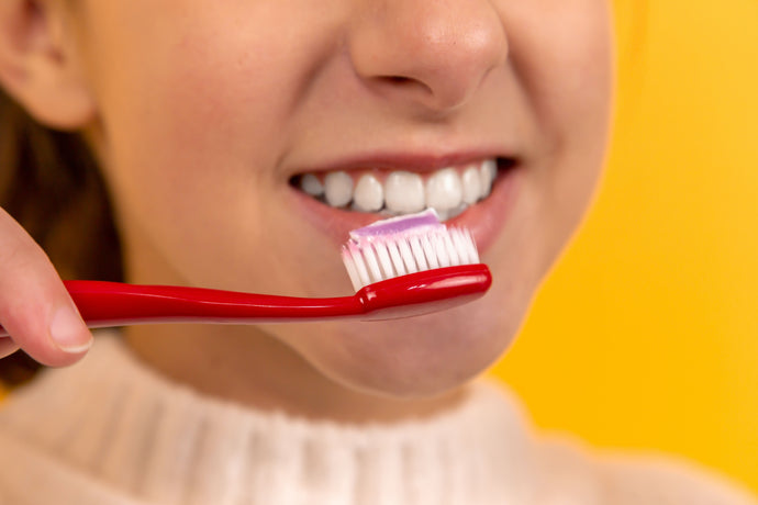 Quel est le meilleur dentifrice pour gencives rétractées ?