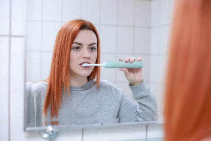 How long does it take to brush your teeth properly ?