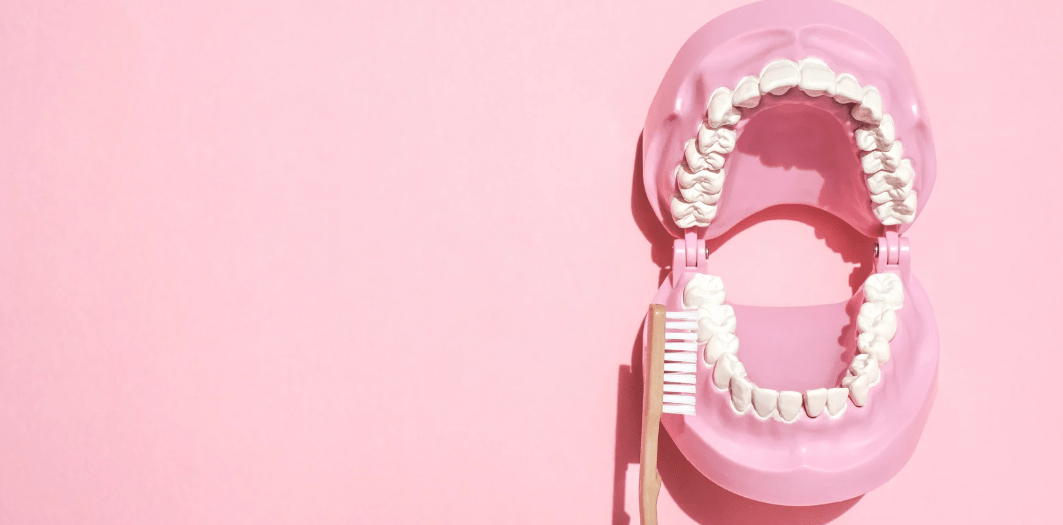 Comment bien entretenir votre Y-Brush pour une hygiène optimale ? - Y-Brush
