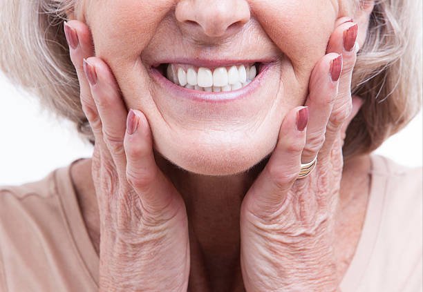 Quels Sont Les Problèmes De Mâchoire Fréquents Chez Les Seniors - Y-Brush