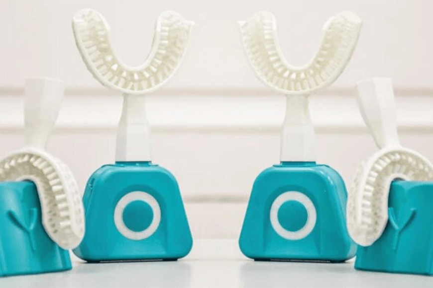 British Dental Journal | Février 2020 - Y-Brush