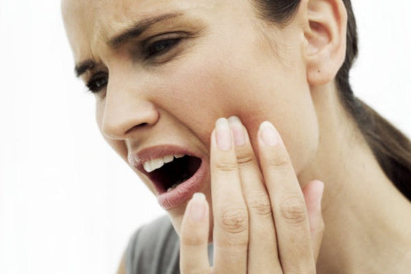 Le mal de dents : toutes les explications - Y-Brush