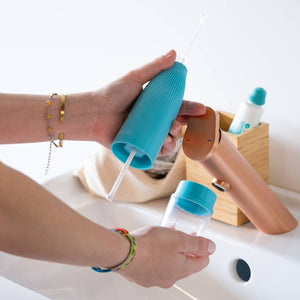 Jet dentaire Hydro-Go avec gratte langue - Y-Brush