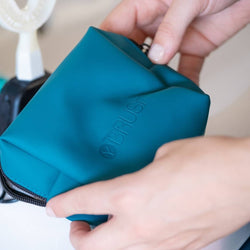 Trousse de toilette - Y-Brush